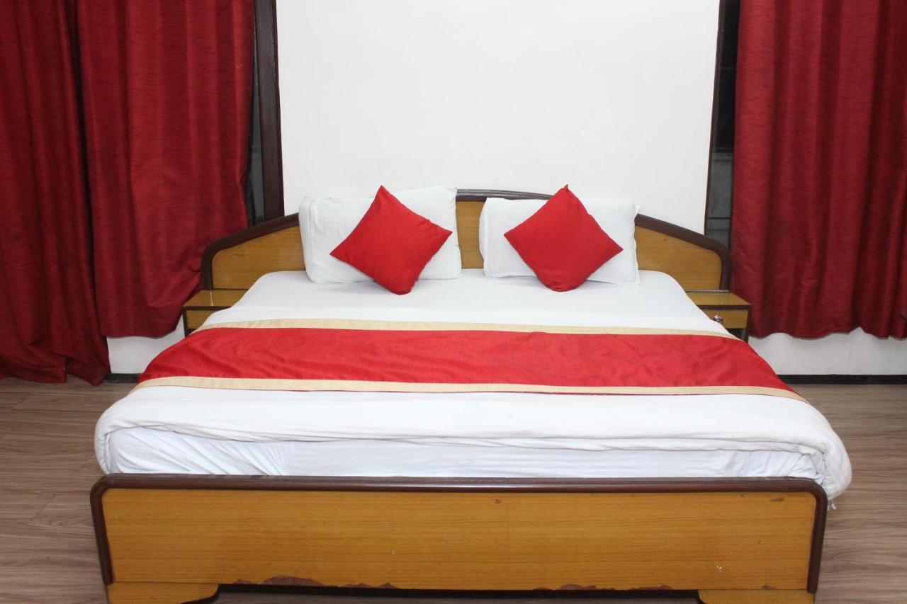 Hotel Dolls Inn 奈尼塔尔 外观 照片